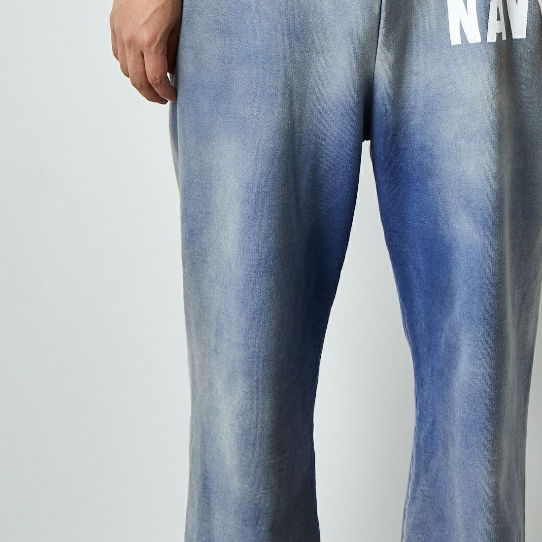 BOW WOW [バウワウ] US NAVY スウェットパンツ [BW251-UNSP] NAVY AGING &&モデル身長：179cm 着用サイズ：L&&
