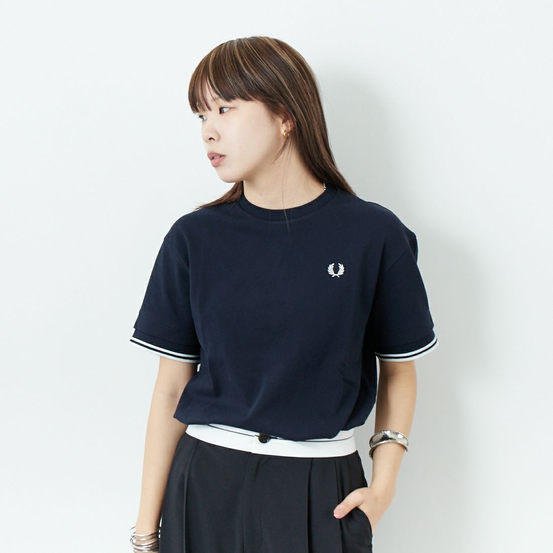 FRED PERRY [フレッドペリー] ティップライン ショートスリーブピケTシャツ [G9167] 608 NAVY &&モデル身長：167cm 着用サイズ：S&&