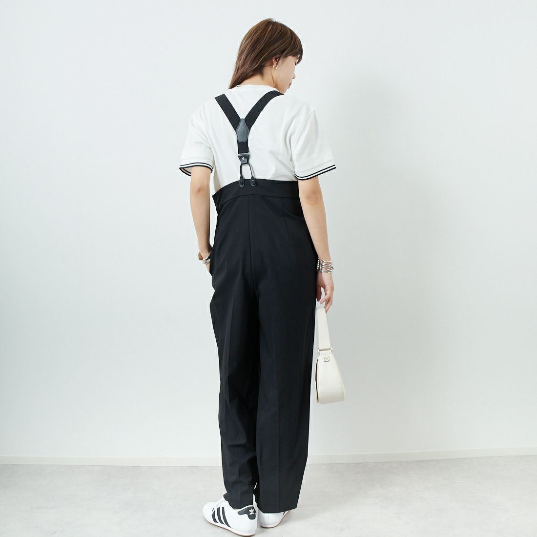 FRED PERRY [フレッドペリー] ティップライン ショートスリーブピケTシャツ [G9167] 129 SNOW W &&モデル身長：167cm 着用サイズ：S&&