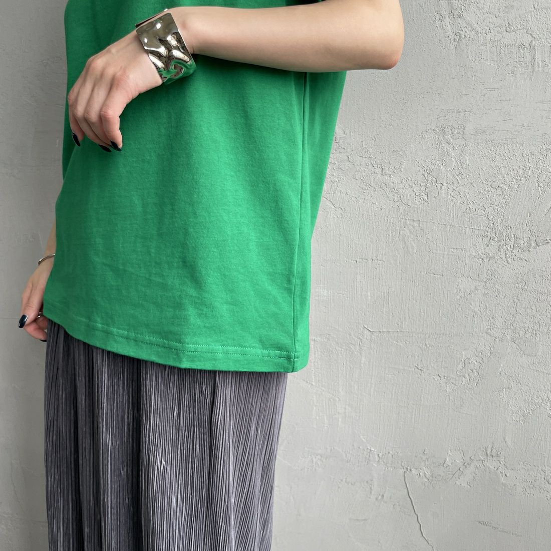 Gymphlex [ジムフレックス] ショートスリーブ ロールアップTシャツ [GY-C0446COM] GREEN &&モデル身長：150cm 着用サイズ：14&&