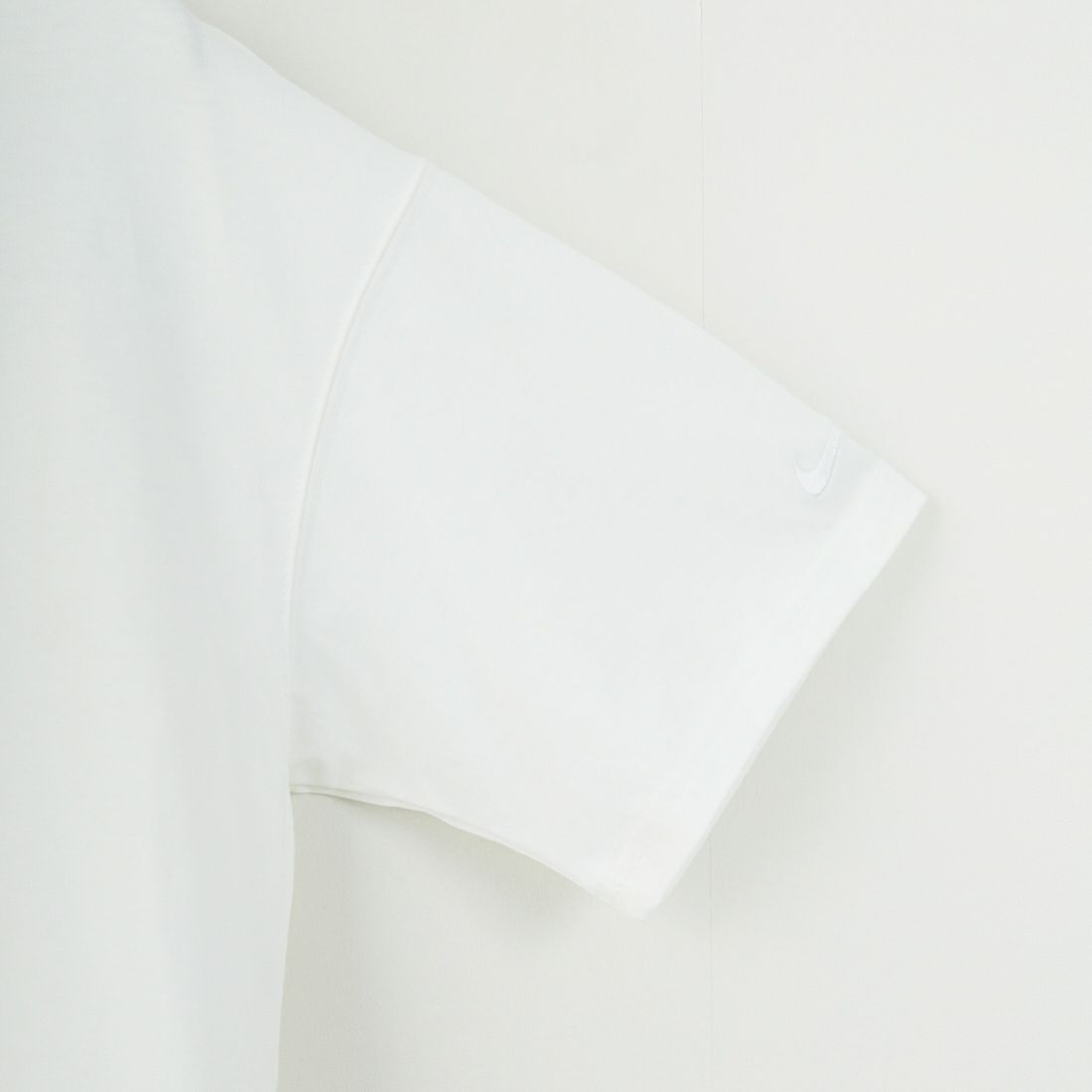 NIKE [ナイキ] スポーツウェアTシャツ [IB7556] 100 WHITE