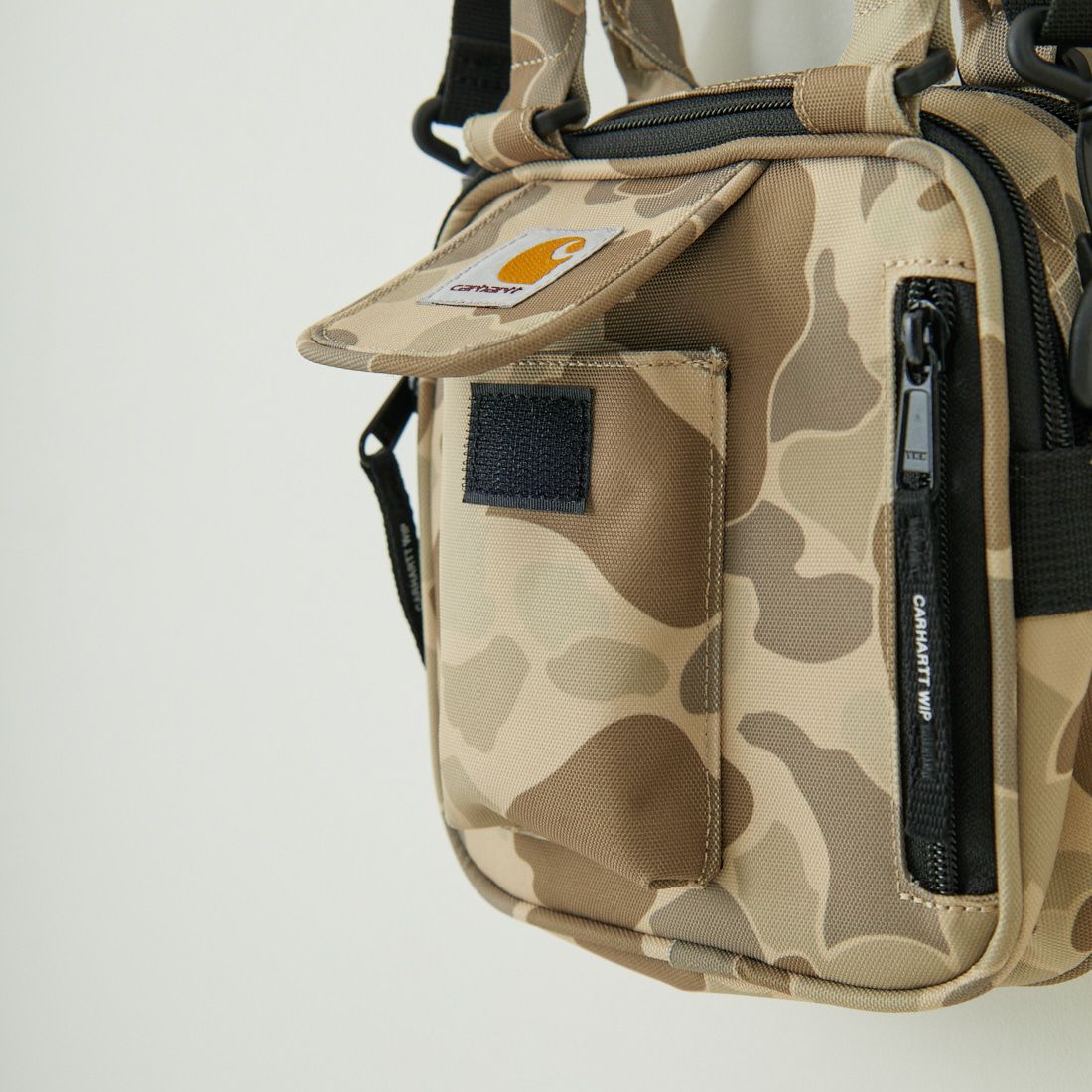 carhartt WIP [カーハートダブリューアイピー] エッセンシャルハンドバッグ [I034925] CAMO DUCK