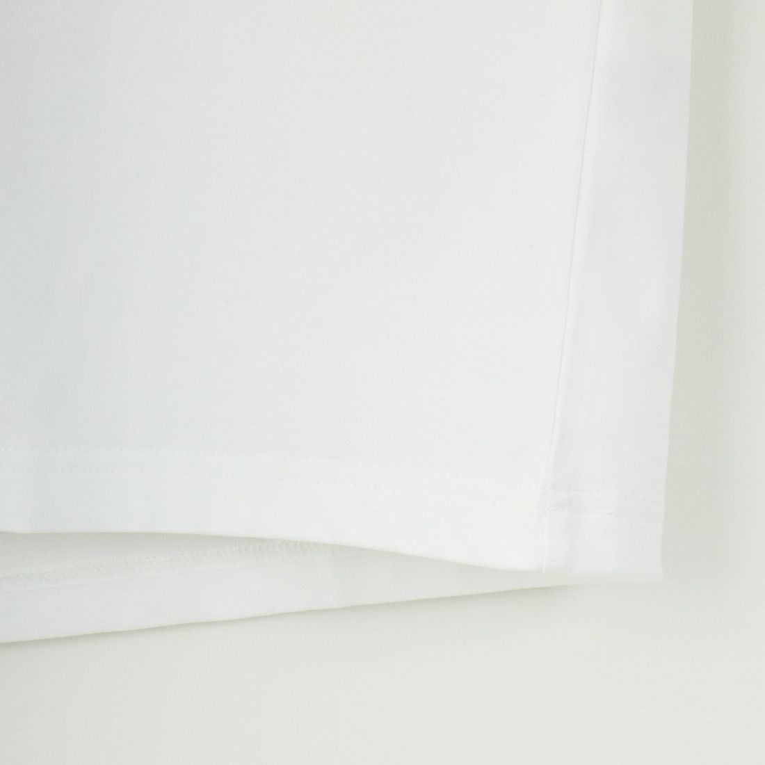 UMBRO [アンブロ] 別注 バックプリントTシャツ [KBT101-NK-03-JF] WHITE