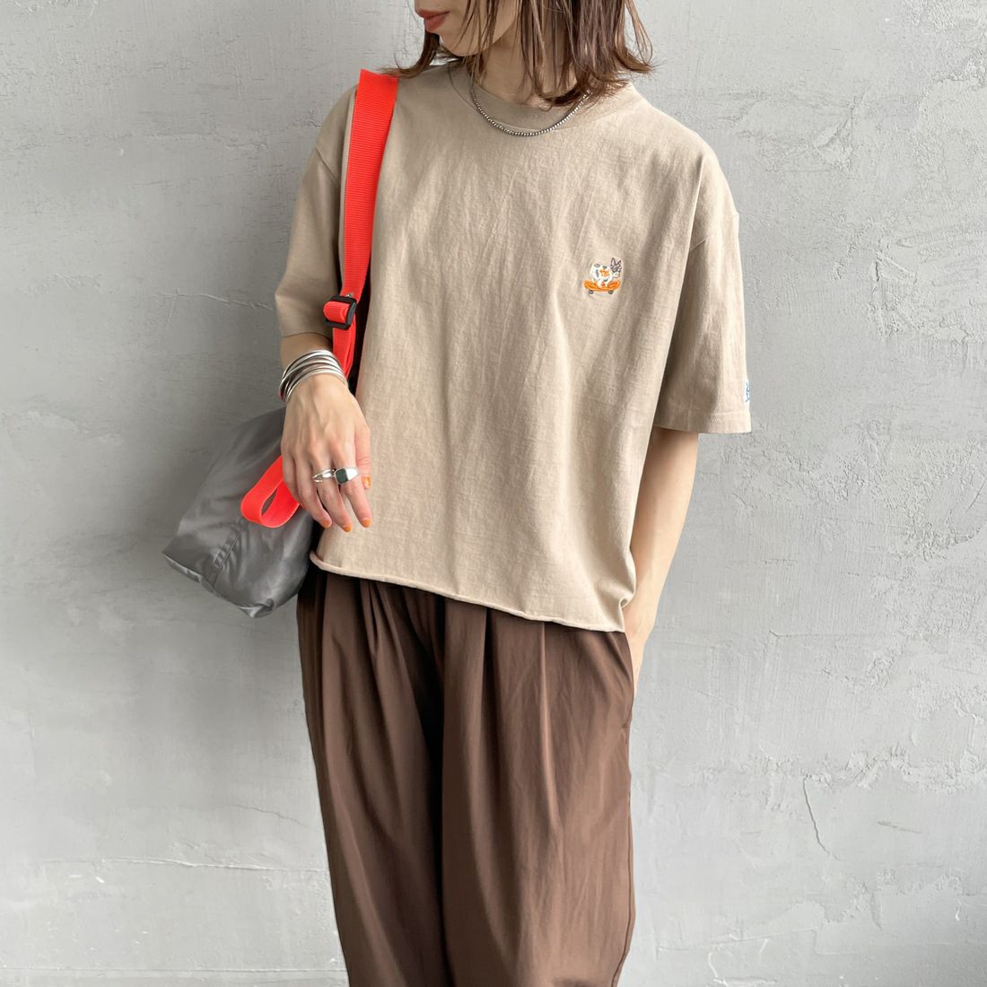 BEIGE&&モデル身長：158cm 着用サイズ：F&&
