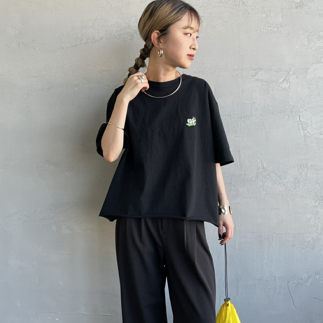 BLACK&&モデル身長：150cm 着用サイズ：F&&
