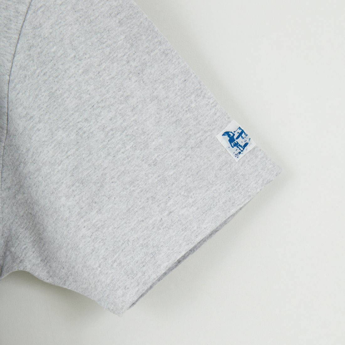 The Endless Summer [エンドレスサマー] 別注 BUHIワンポイントロゴ刺繍Tシャツ [FH-25574510-JF] MIX GRAY