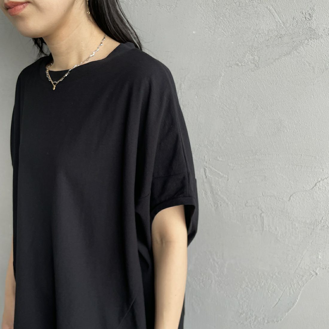 mizuiro ind [ミズイロインド] コクーンワイドプルオーバー [1-210057] 99 BLACK &&モデル身長：160cm 着用サイズ：F&&