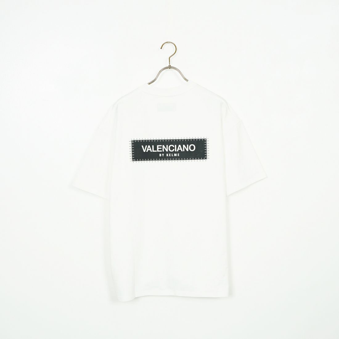06 WHITE