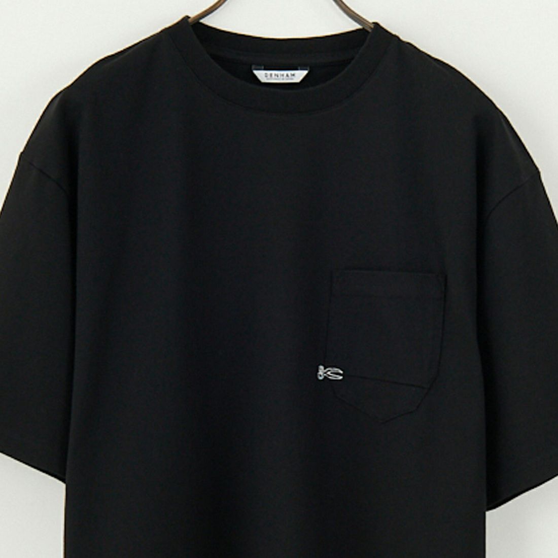 DENHAM [デンハム] ショートスリーブ ポケットTシャツ [7-POCKET-TEE] BLACK