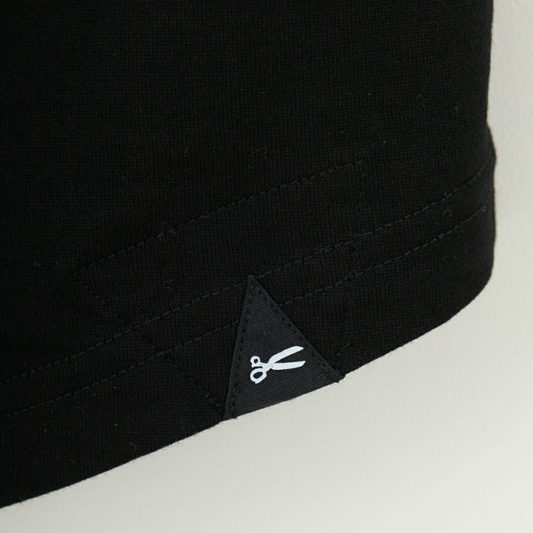 DENHAM [デンハム] ショートスリーブ ポケットTシャツ [7-POCKET-TEE] BLACK