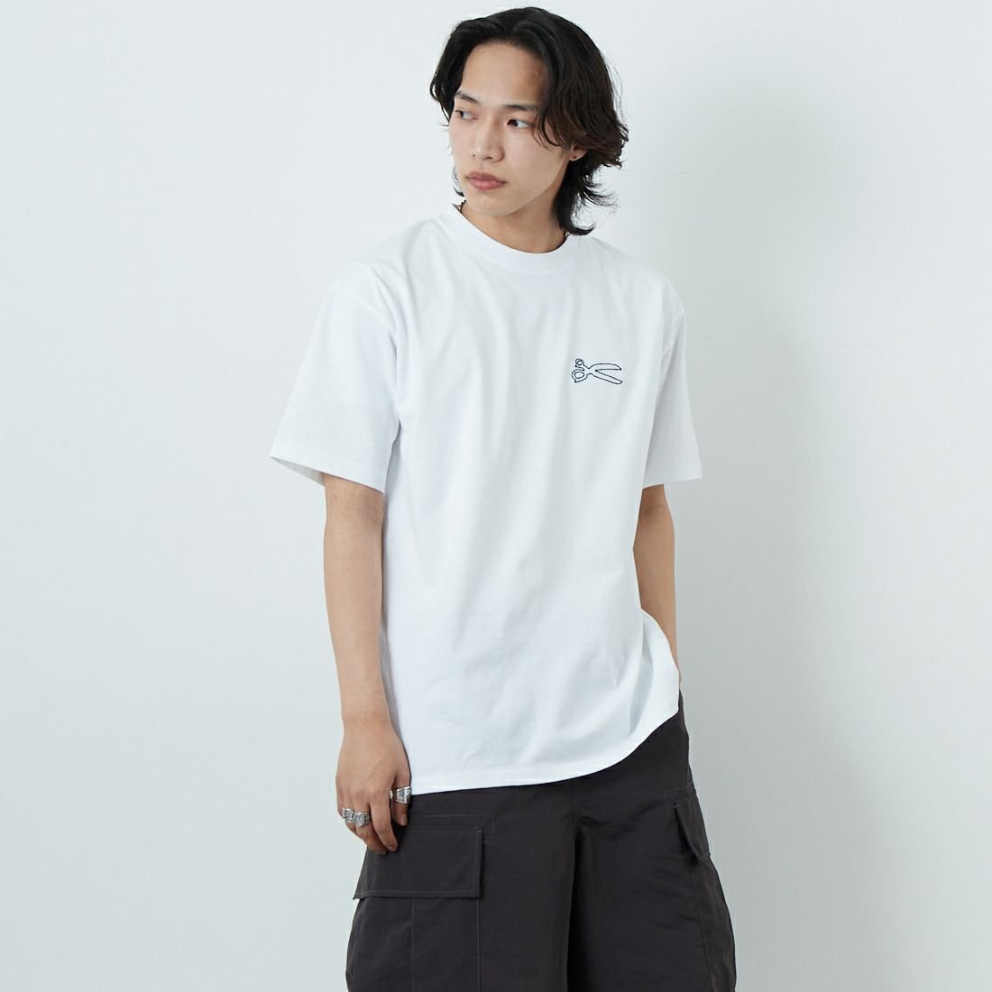 WHITE&&モデル身長：179cm 着用サイズ：M&&