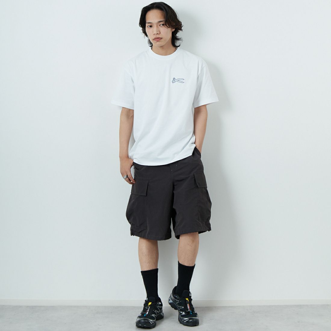 DENHAM [デンハム] ショートスリーブ Tシャツ [CHAIN-TEE] WHITE &&モデル身長：179cm 着用サイズ：M&&