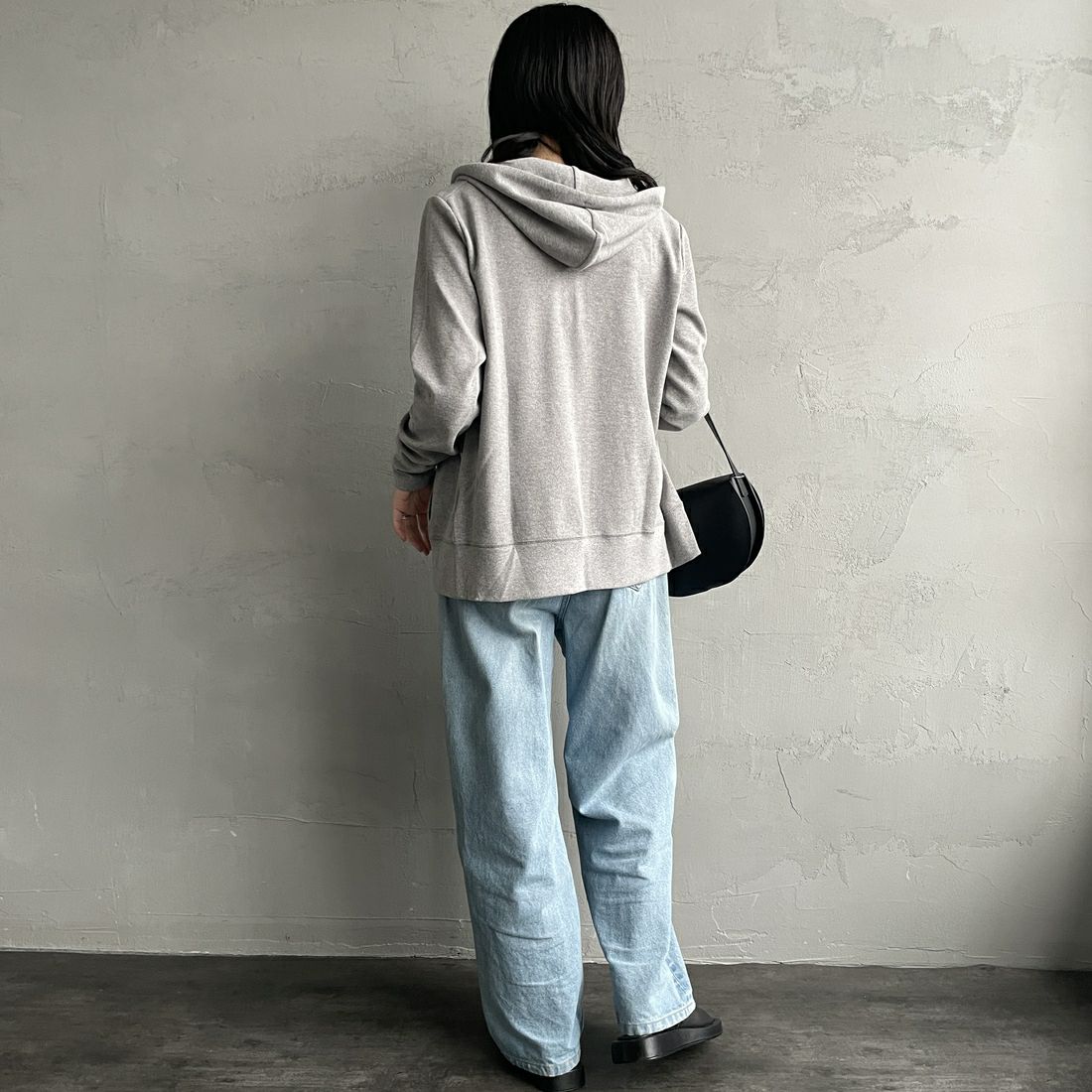 MICA&DEAL [マイカアンドディール] サーフパーカー [0125109054] GRAY &&モデル身長：160cm 着用サイズ：38&&