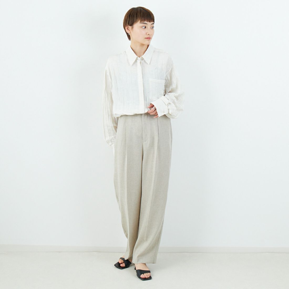 MICA&DEAL [マイカアンドディール] ハイウエストコクーンパンツ [0125203117] BEIGE &&モデル身長：160cm 着用サイズ：36&&