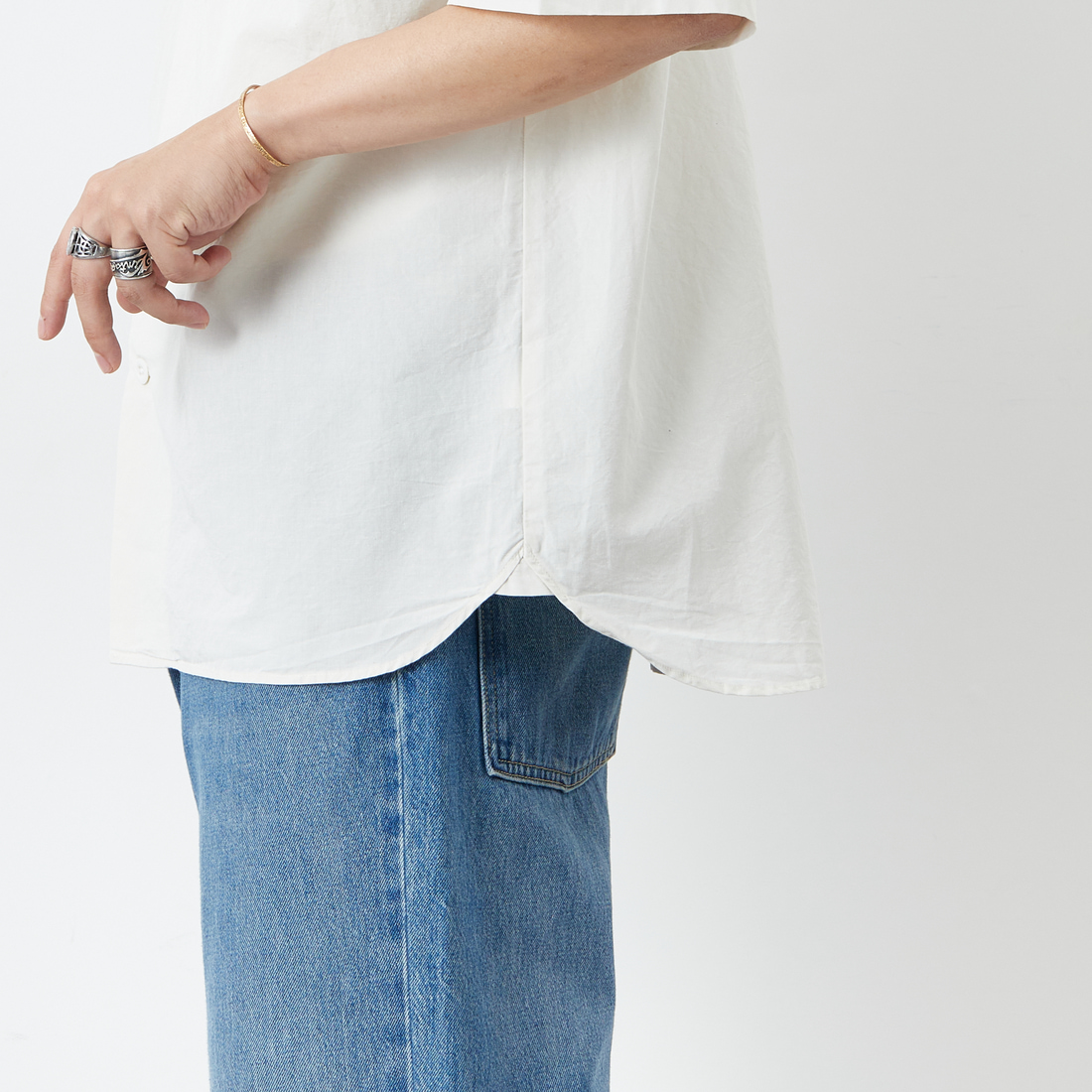 DANTON [ダントン] コットンリネン バンドカラーシャツ [JD-3788SCL] IVORY &&モデル身長：179cm 着用サイズ：42&&