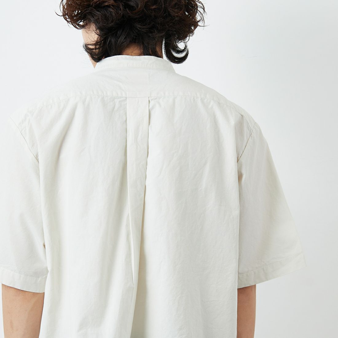 DANTON [ダントン] コットンリネン バンドカラーシャツ [JD-3788SCL] IVORY &&モデル身長：179cm 着用サイズ：42&&