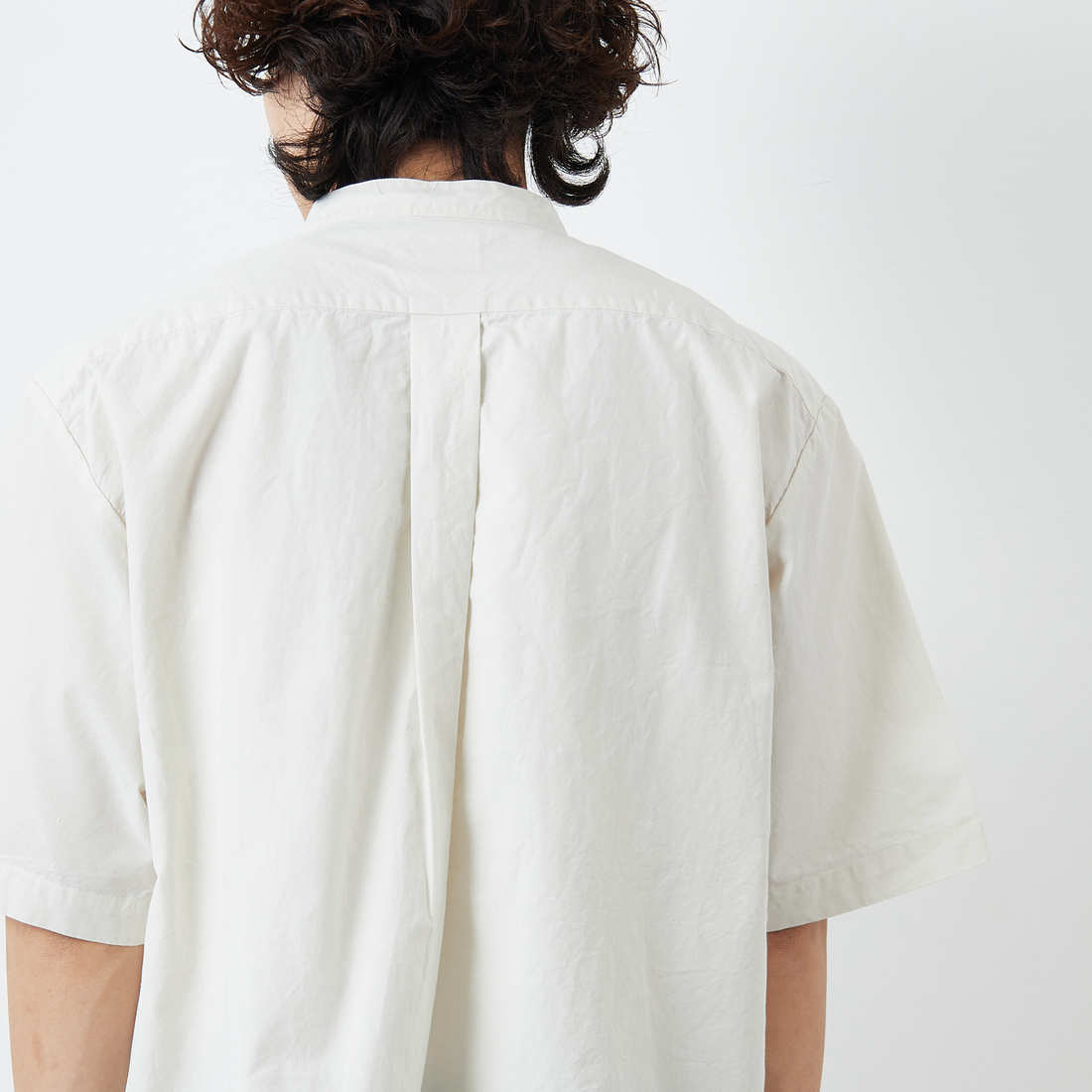 DANTON [ダントン] コットンリネン バンドカラーシャツ [JD-3788SCL] IVORY &&モデル身長：179cm 着用サイズ：42&&