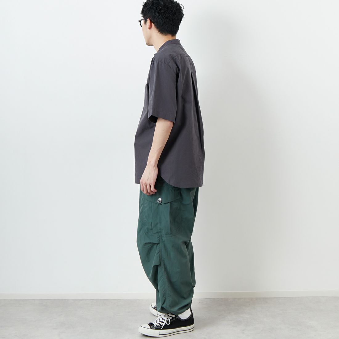 DANTON [ダントン] コットンリネン バンドカラーシャツ [JD-3788SCL] CHARCOAL &&モデル身長：168cm 着用サイズ：40&&