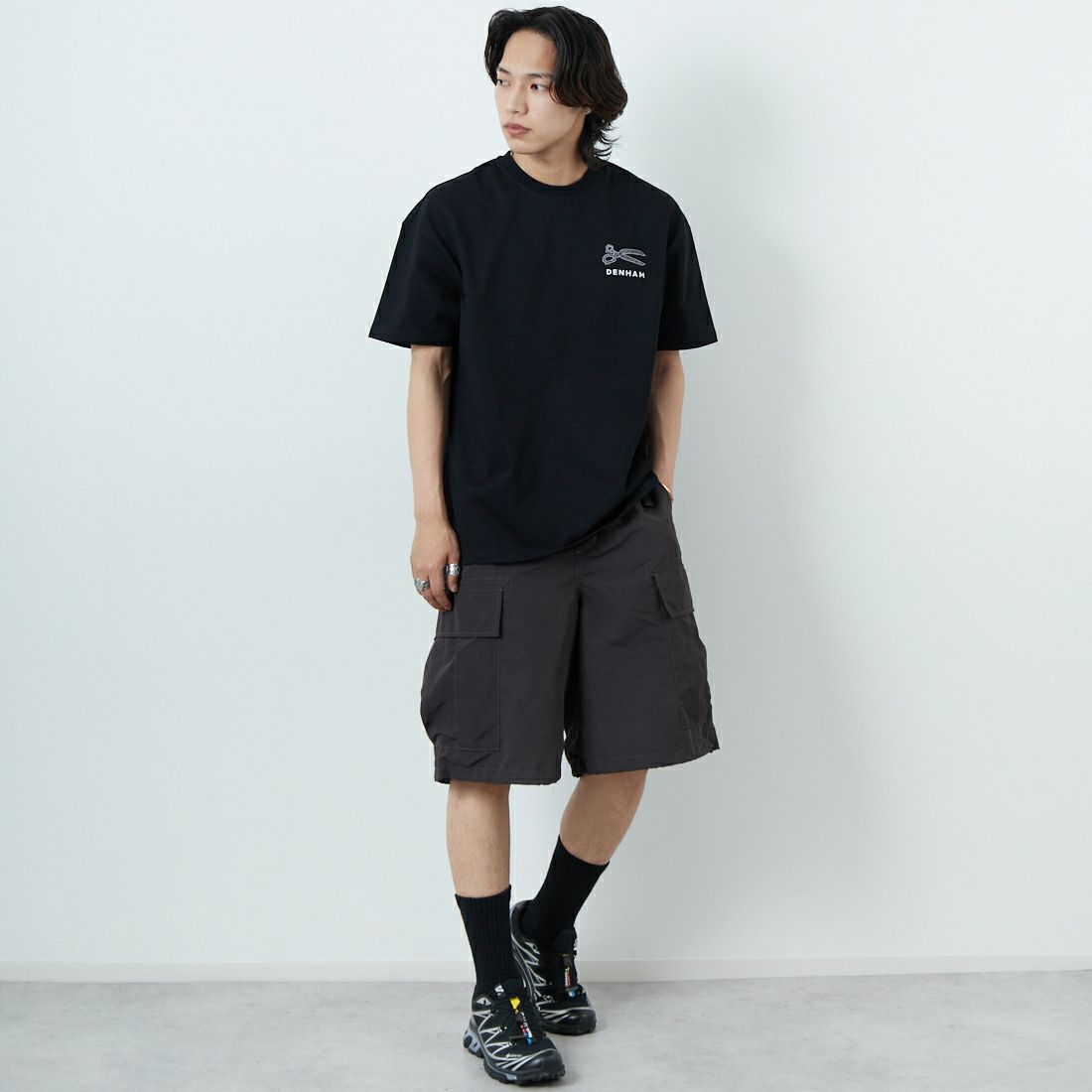 DENHAM [デンハム] ショートスリーブTシャツ [WEAR-BETTER-BOX-TEE] BLACK &&モデル身長：179cm 着用サイズ：M&&