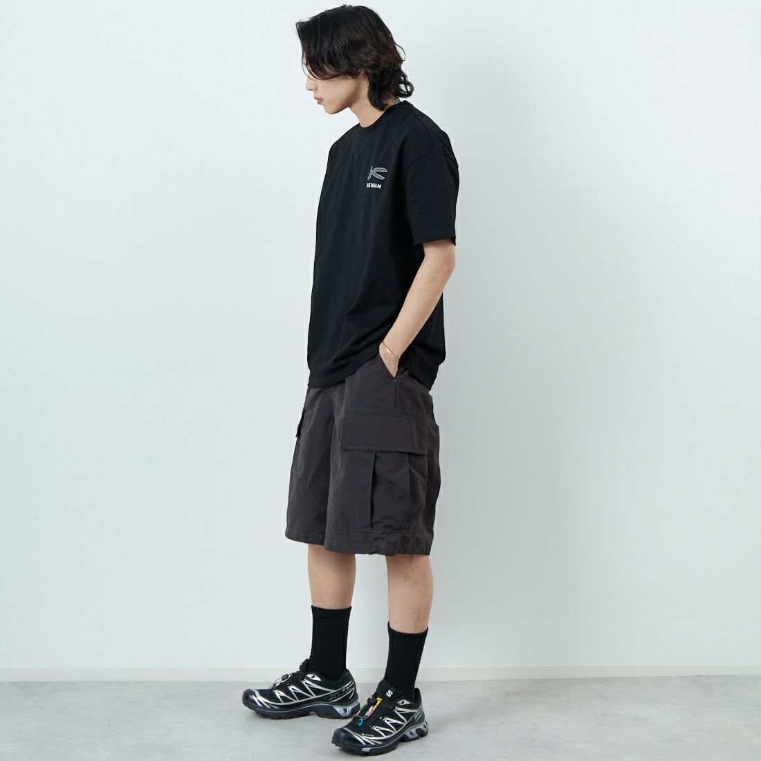 DENHAM [デンハム] ショートスリーブTシャツ [WEAR-BETTER-BOX-TEE] BLACK &&モデル身長：179cm 着用サイズ：M&&