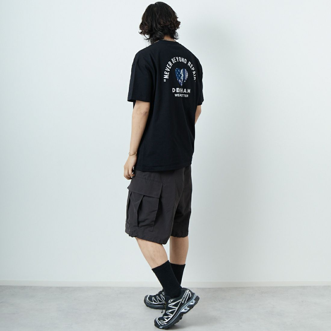 DENHAM [デンハム] ショートスリーブTシャツ [WEAR-BETTER-BOX-TEE] BLACK &&モデル身長：179cm 着用サイズ：M&&