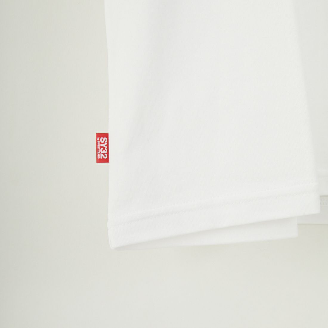 SY32 [エスワイサーティトゥ] べーシックロゴテープTシャツ [15053] WHITE