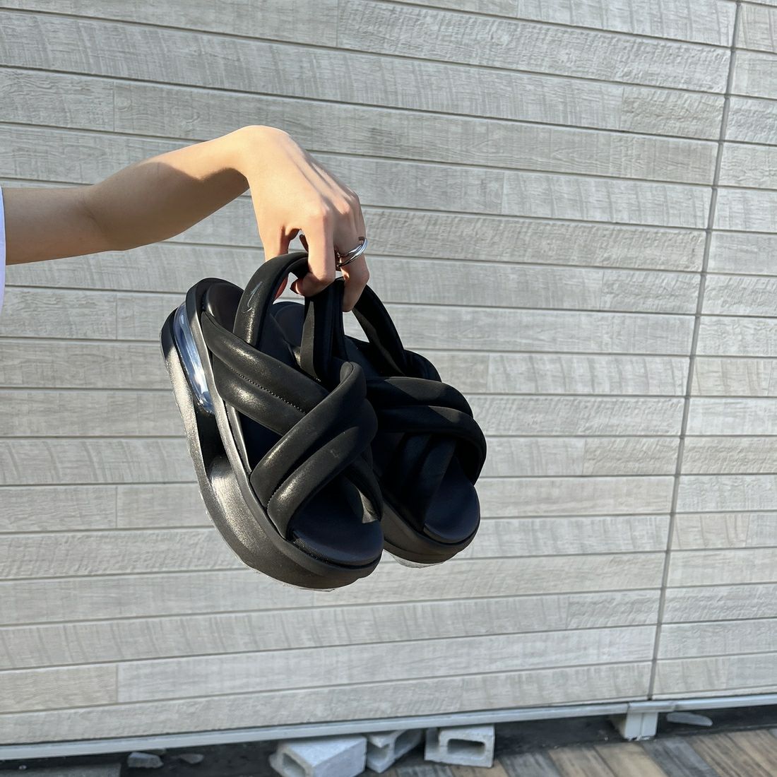 NIKE [ナイキ] エアマックスアイラサンダル [FJ5929] 003 ﾌﾞﾗｯｸ