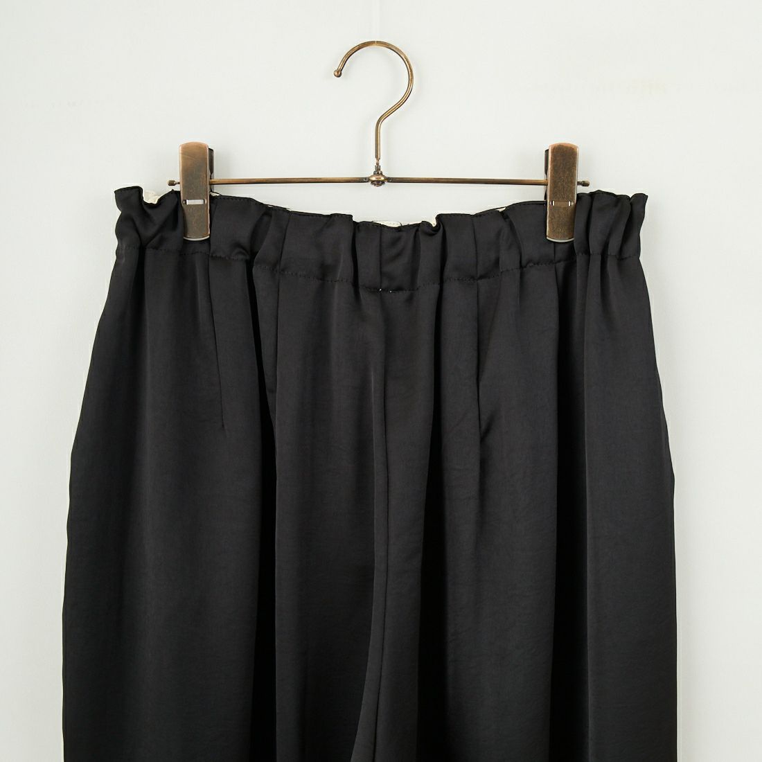 mizuiro ind [ミズイロインド] サテンワイドカーゴパンツ [2-260086] 99 BLACK