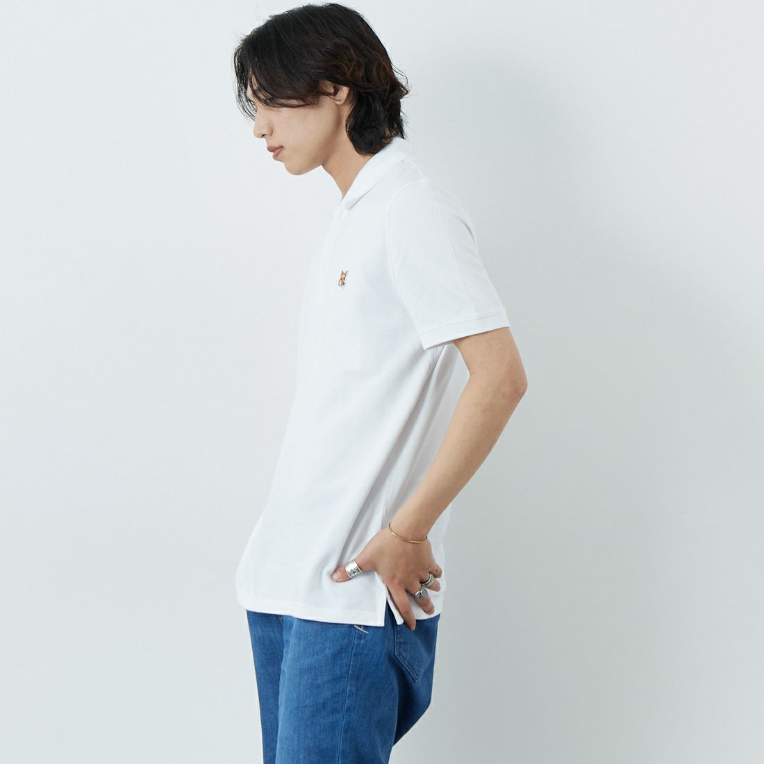 MAISON KITSUNE [メゾン キツネ] フォックスヘッド パッチ レギュラー ポロ [LM00208KJ7002] P100 WHITE &&モデル身長：179cm 着用サイズ：M&&
