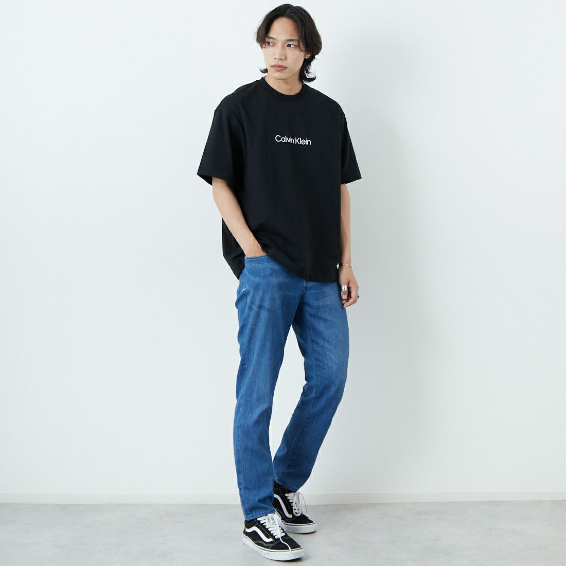 YANUK [ヤヌーク] リゾートジーンズ [57251104] UBL &&モデル身長：179cm 着用サイズ：L&&