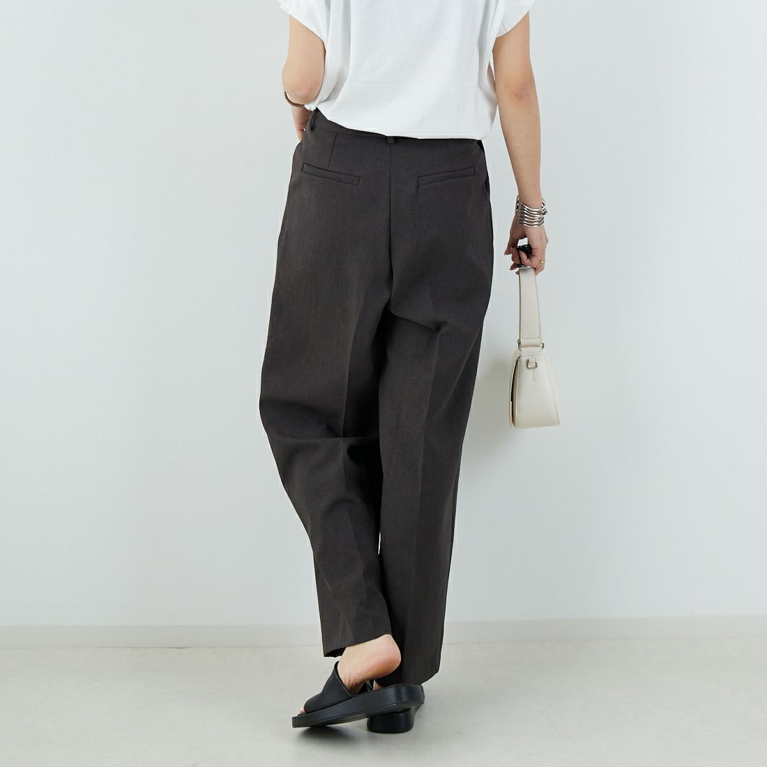Jeans Factory Clothes [ジーンズファクトリークローズ] カーブタックワイドパンツ [21254069] 003 ﾁｬｺｰﾙ &&モデル身長：167cm 着用サイズ：38&&