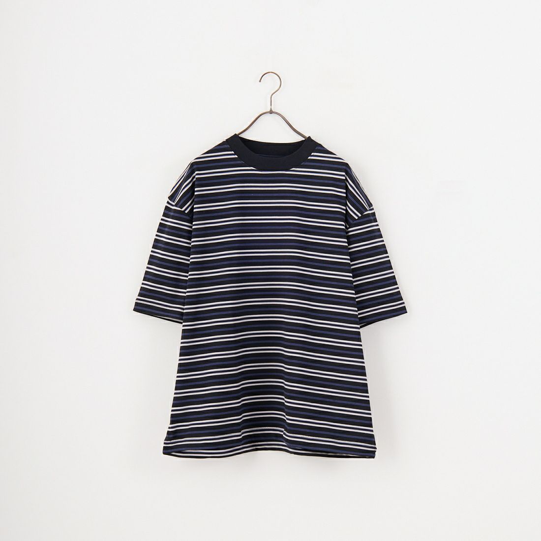 700 BLACK