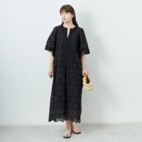 09 BLACK&&モデル身長：167cm 着用サイズ：F&&