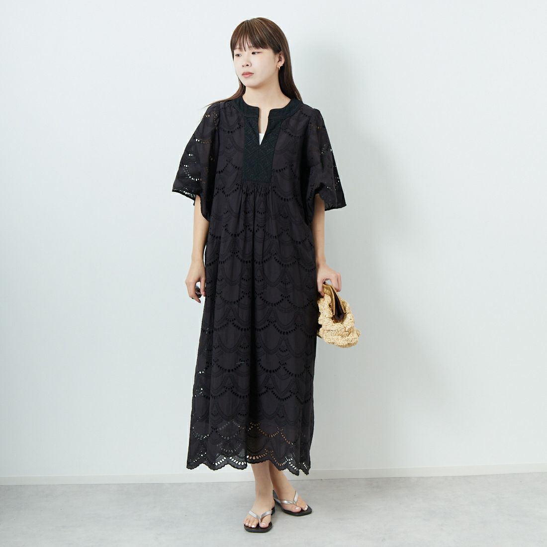 09 BLACK&&モデル身長：167cm 着用サイズ：F&&