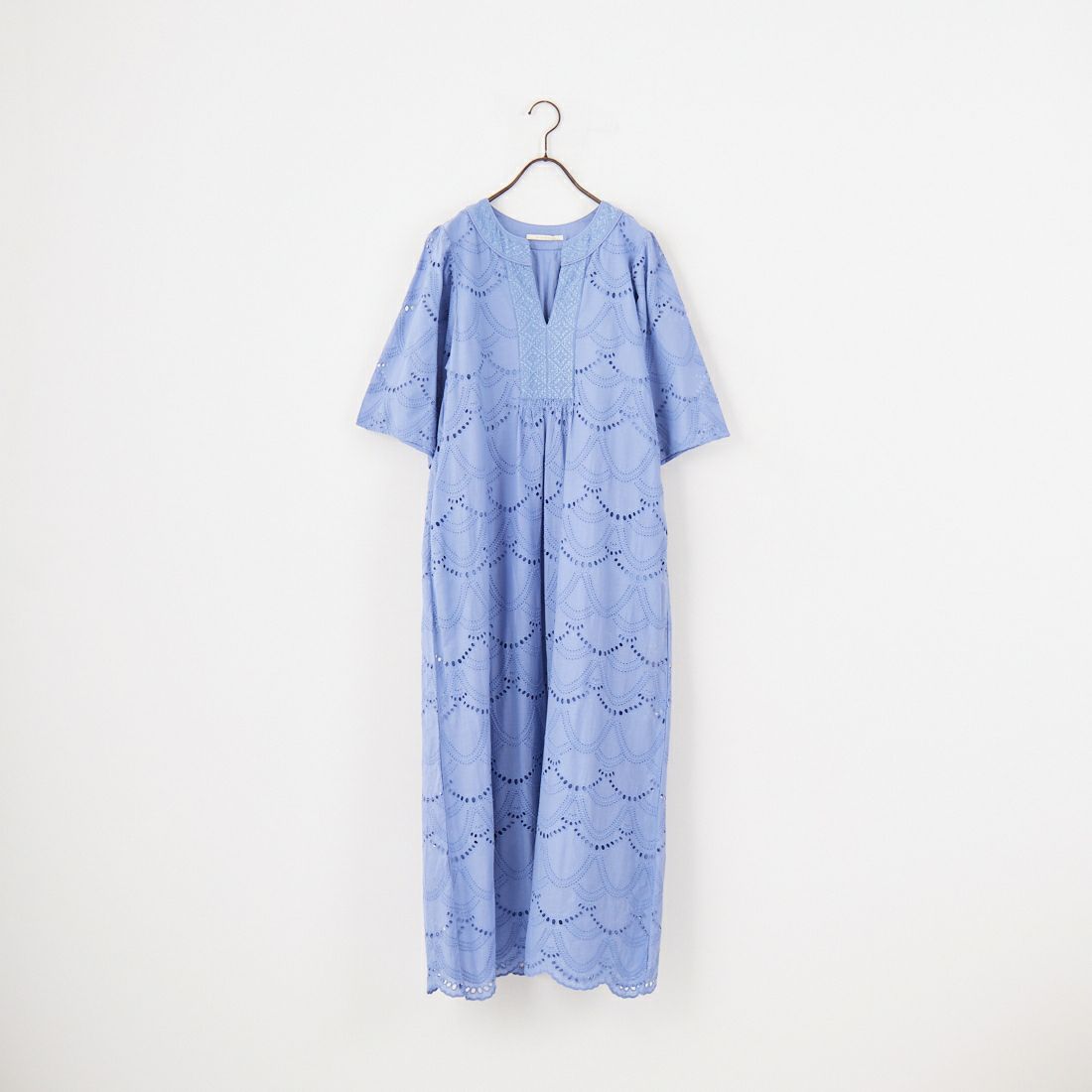 71 LT.BLUE