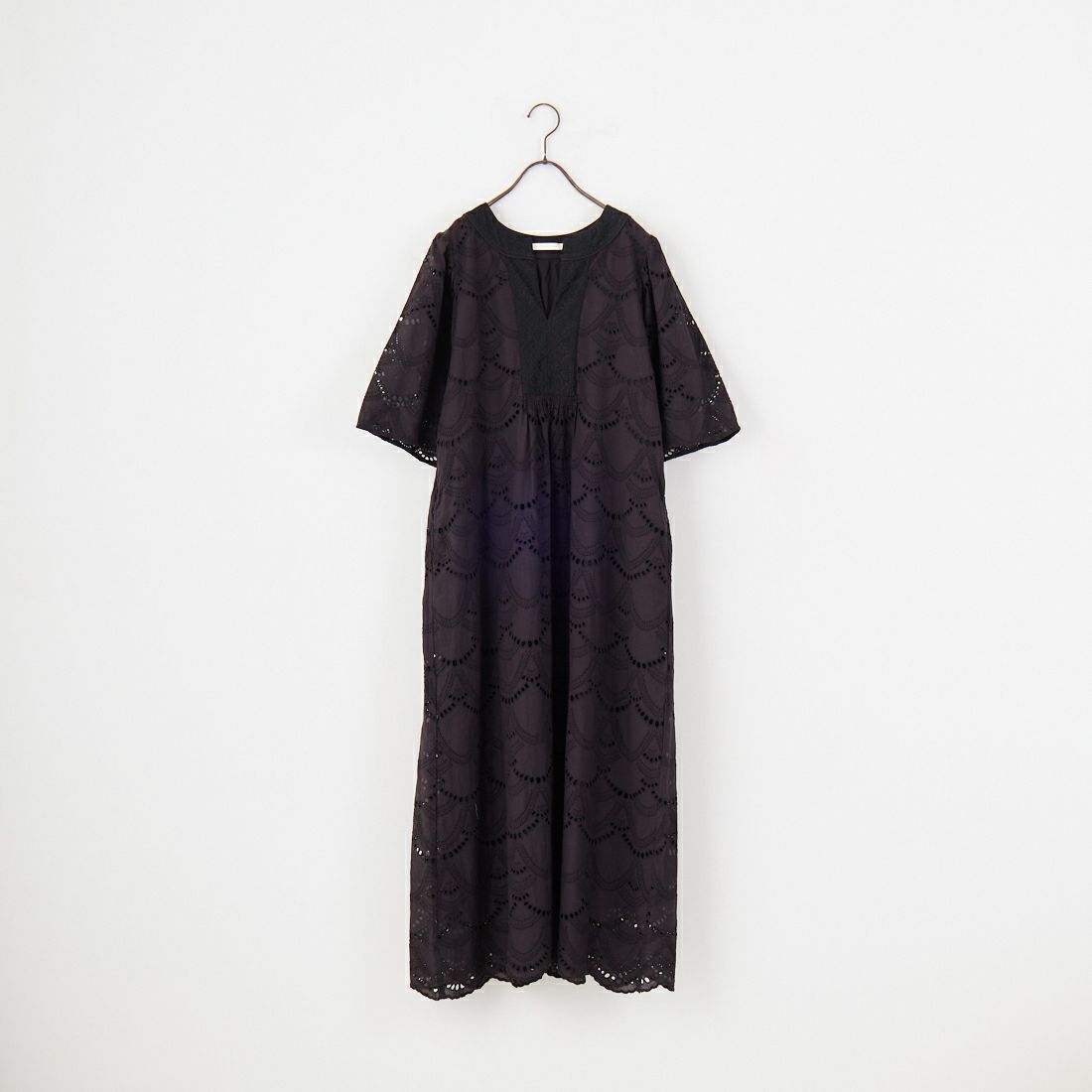 ne Quittez pas [ヌキテパ] コットンボイル ヘムラ刺繍ワンピース [010400CB1] 09 BLACK