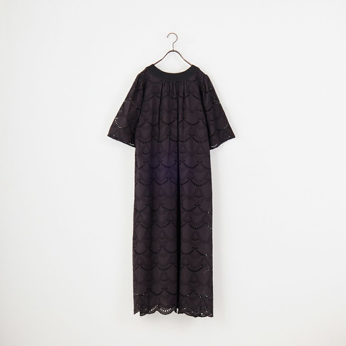 ne Quittez pas [ヌキテパ] コットンボイル ヘムラ刺繍ワンピース [010400CB1] 09 BLACK