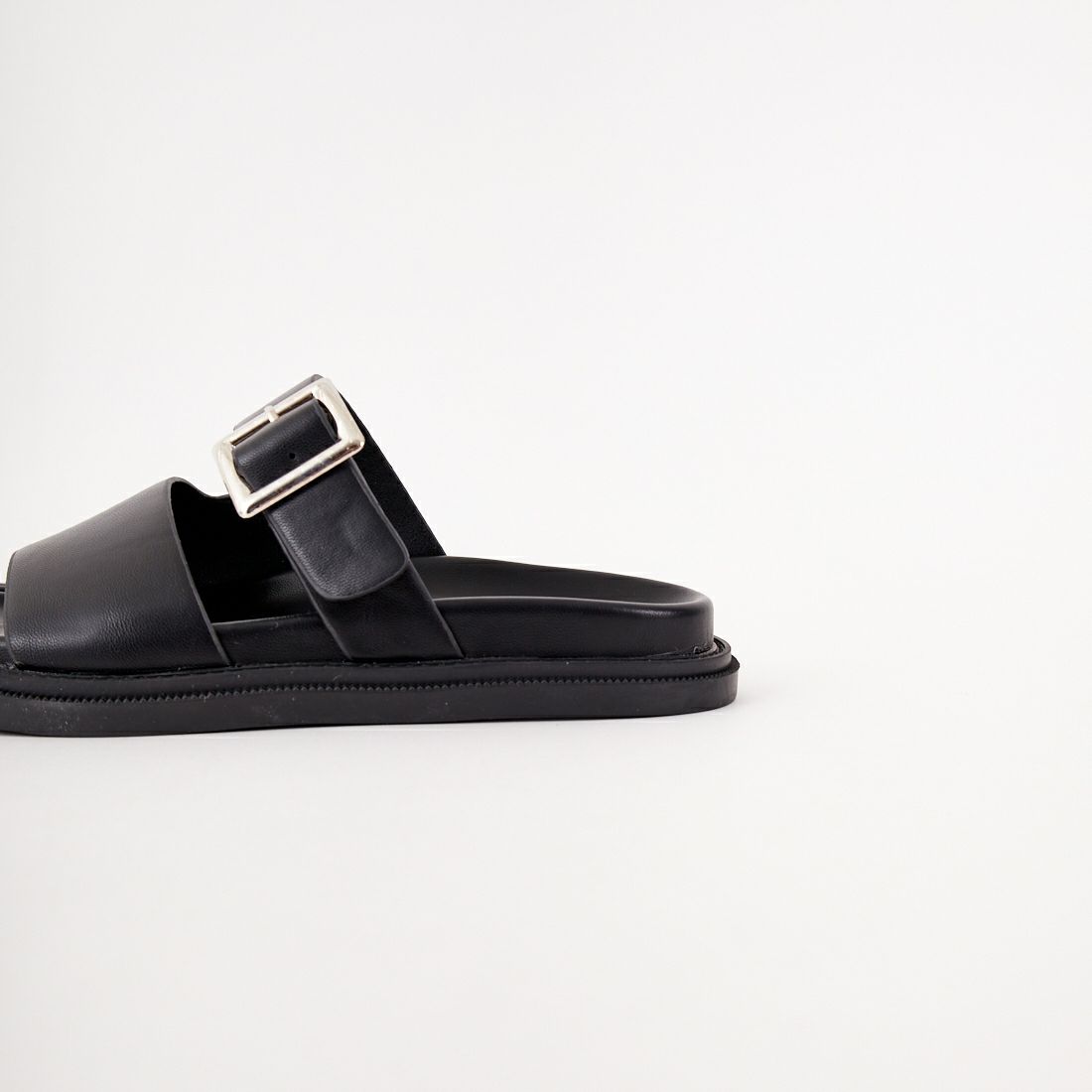 MOHI [モヒ] 2ベルトフラットサンダル [GU3-5988-1-PU] NEGRO