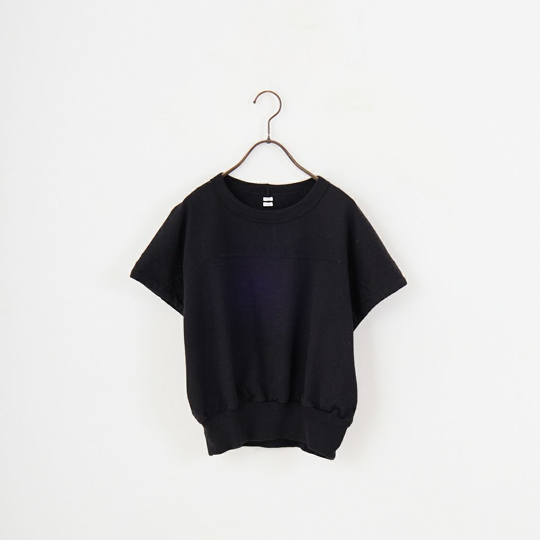 05 BLACK