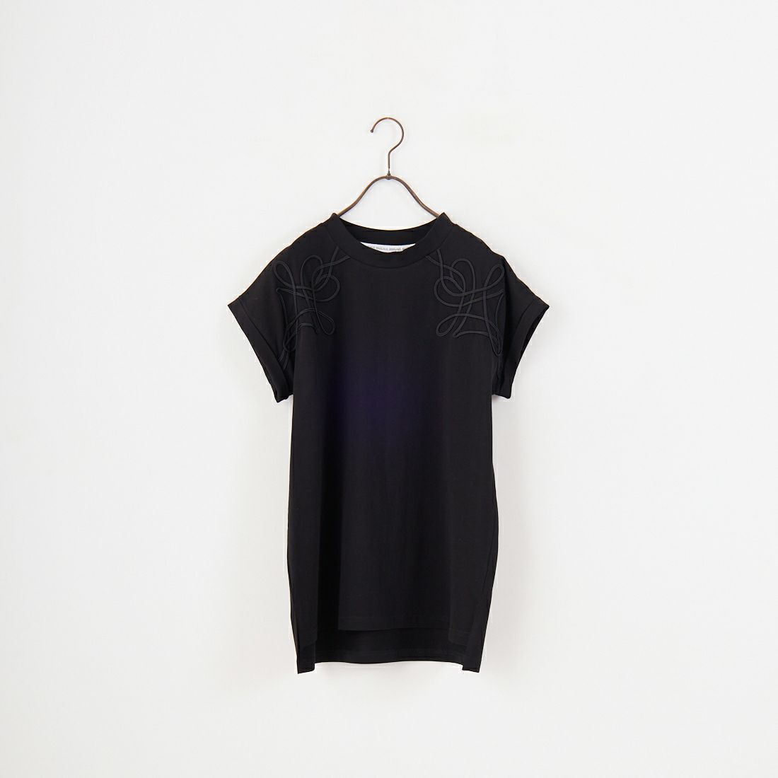 BLACK/BLAC