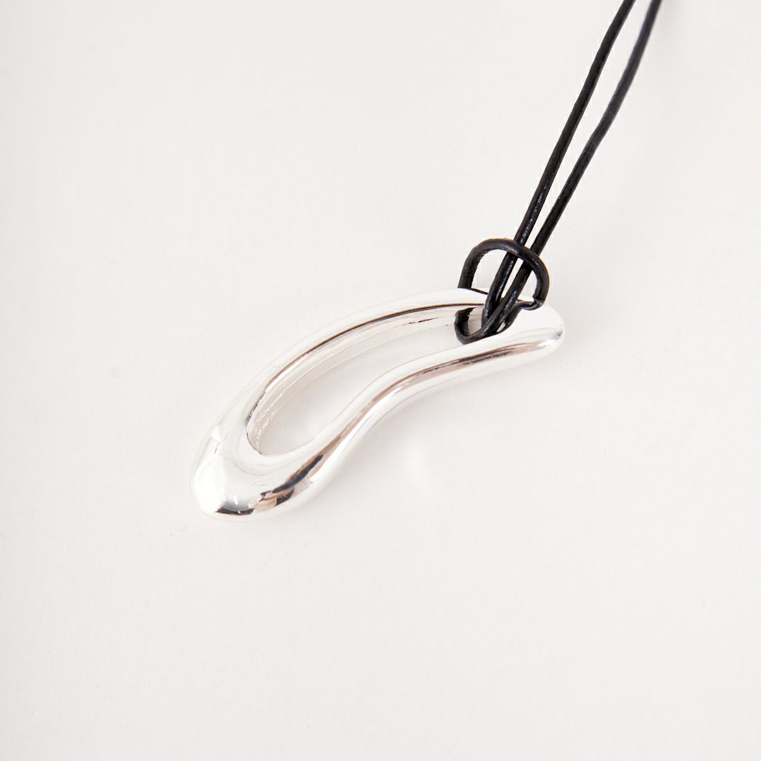 Nothing And Others [ナッシングアンドアザーズ] ウォータリードロップネックレス [153003] 90 ｼﾙﾊﾞｰ