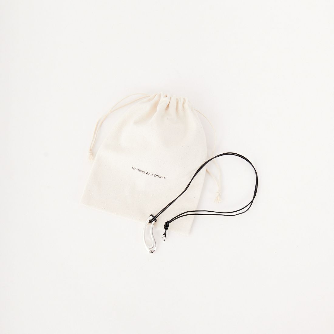 Nothing And Others [ナッシングアンドアザーズ] ウォータリードロップネックレス [153003] 90 ｼﾙﾊﾞｰ