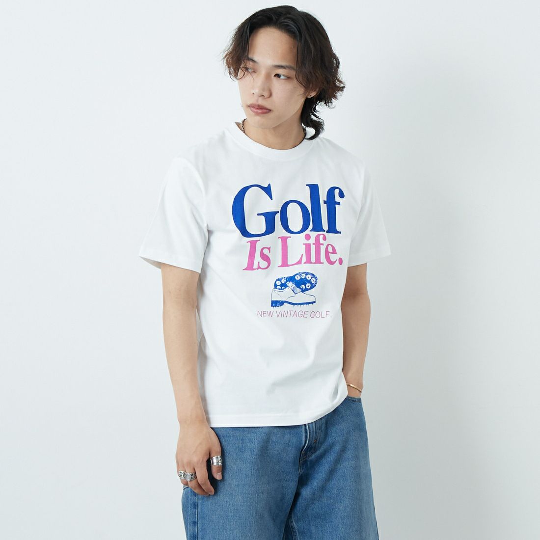 NEW VINTAGE GOLF [ニュービンテージゴルフ] GOLF IS LIFE ショートスリーブTシャツ [NVG-0301] WHITE &&モデル身長：179cm 着用サイズ：M&&