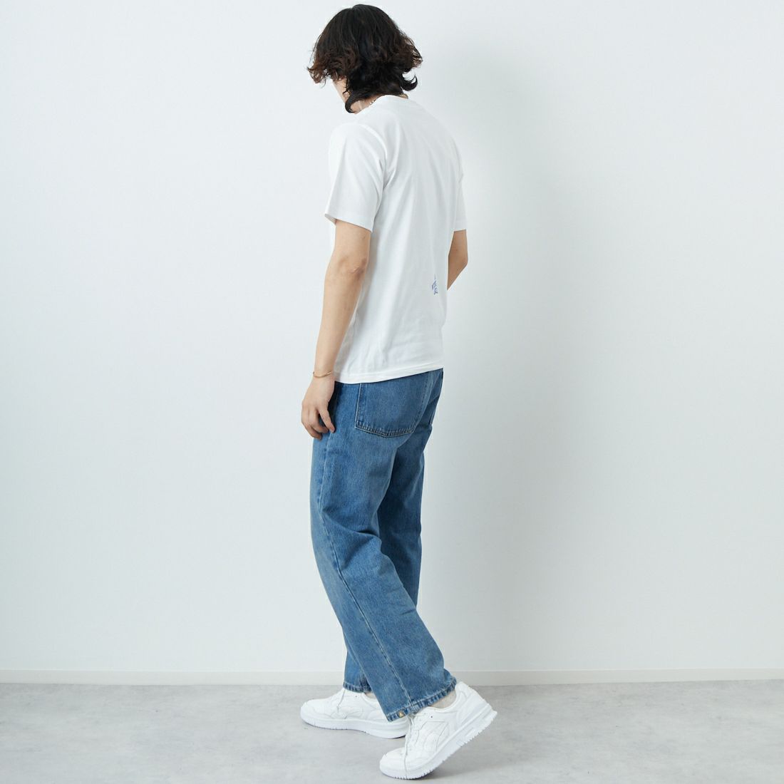 NEW VINTAGE GOLF [ニュービンテージゴルフ] GOLF IS LIFE ショートスリーブTシャツ [NVG-0301] WHITE &&モデル身長：179cm 着用サイズ：M&&