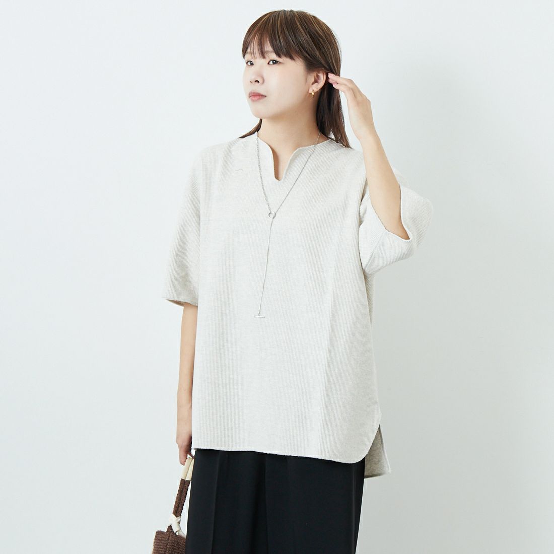 blurhms ROOTSTOCK [ブラームス ルーツストック] ラフ&スムース サーマルオーバーネックTシャツ [BROOTS24S19S25] 02 H.OATME &&モデル身長：167cm 着用サイズ：2&&
