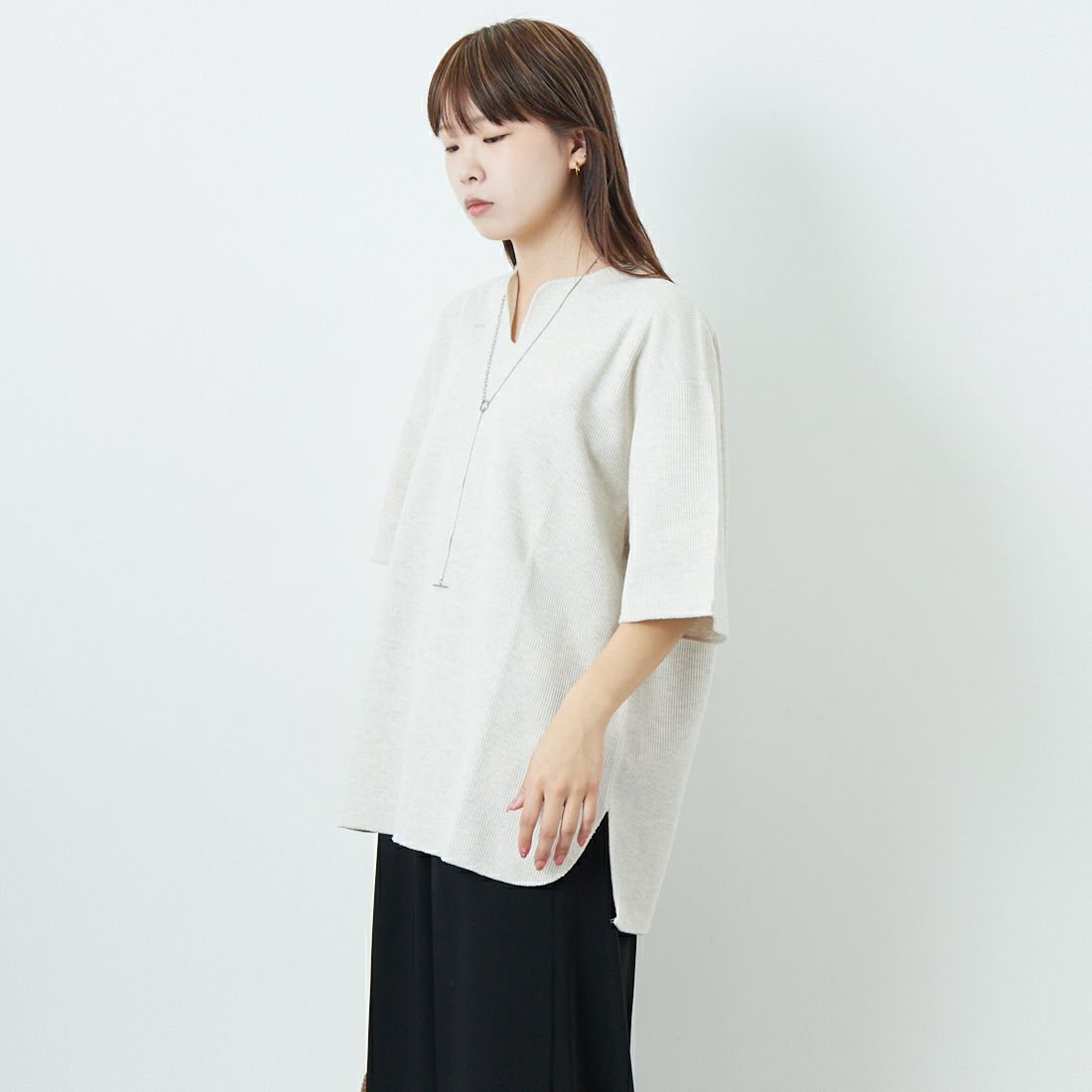 blurhms ROOTSTOCK [ブラームス ルーツストック] ラフ&スムース サーマルオーバーネックTシャツ [BROOTS24S19S25] 02 H.OATME &&モデル身長：167cm 着用サイズ：2&&