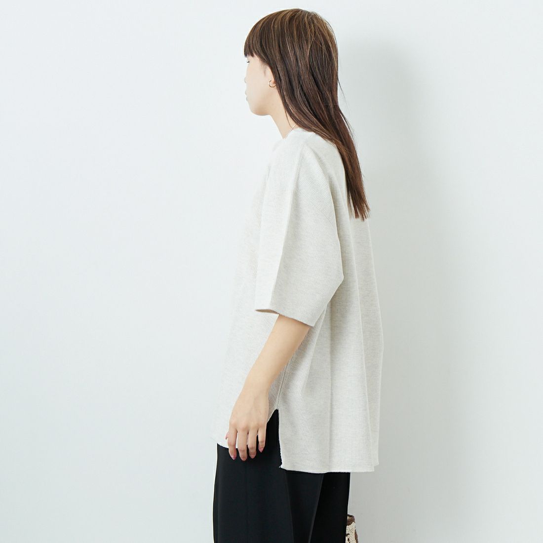 blurhms ROOTSTOCK [ブラームス ルーツストック] ラフ&スムース サーマルオーバーネックTシャツ [BROOTS24S19S25] 02 H.OATME &&モデル身長：167cm 着用サイズ：2&&