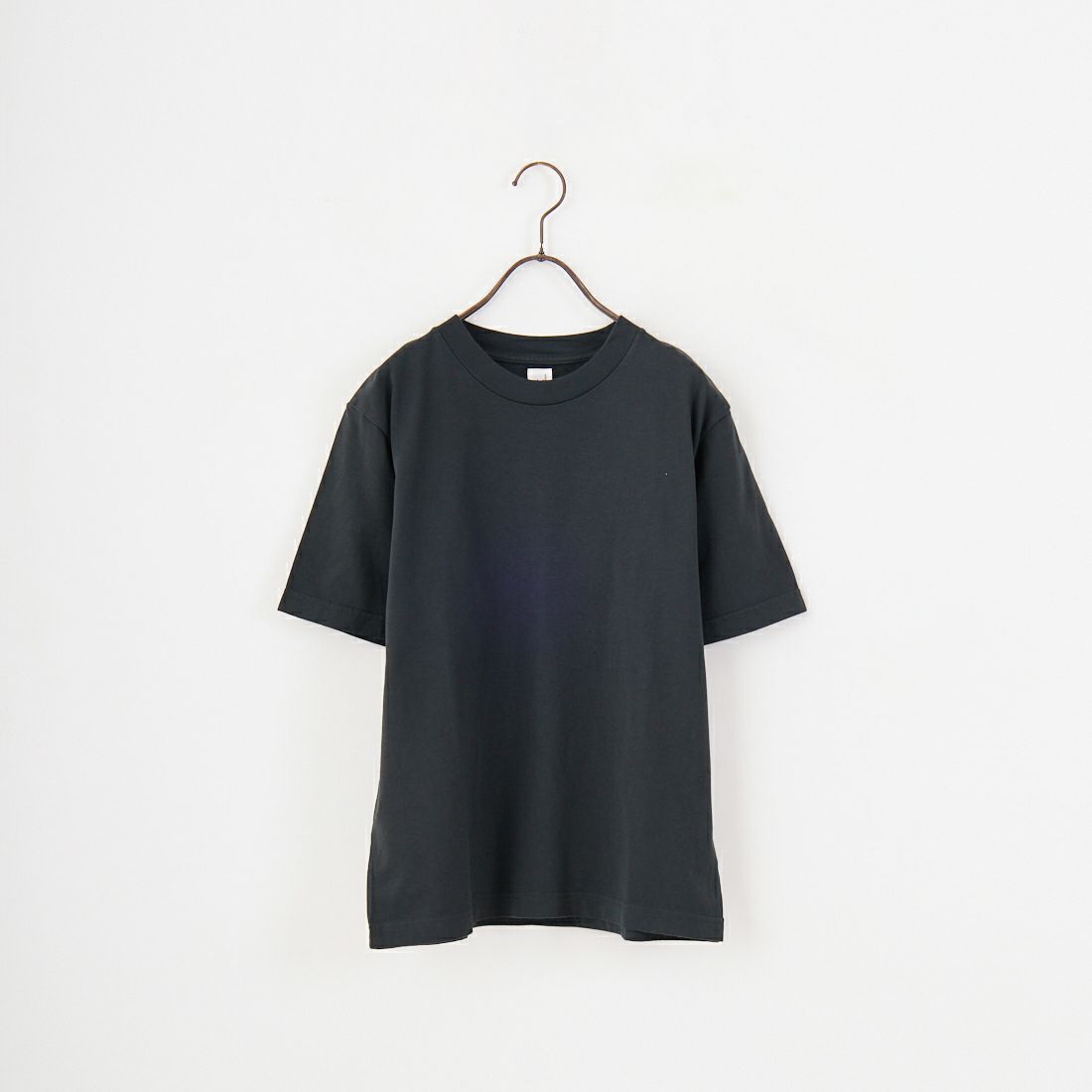 04 F.BLACK