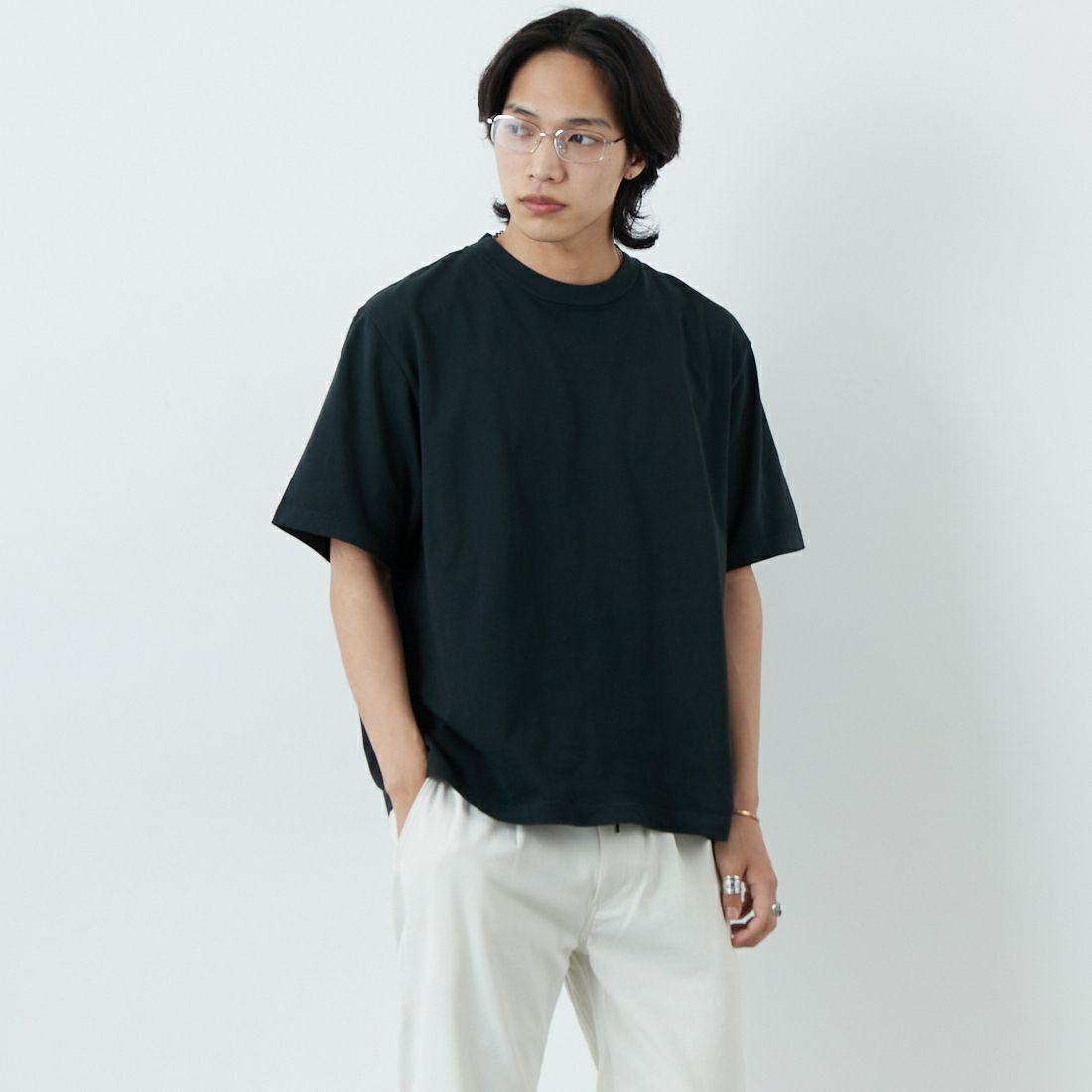 04 F.BLACK&&モデル身長：179cm 着用サイズ：2&&