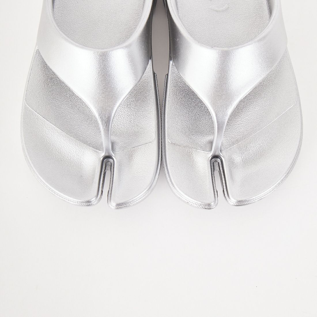 PAES [ペイズ] リカバリーサンダル [FLIP-FLOP-COATING] SILVER